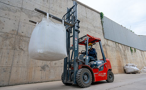 Túi FIBC: Tại sao chúng là lựa chọn ưu tiên cho vận chuyển hàng hóa số lượng lớn?